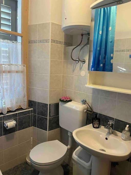 Vintage Pula Apartment Bagian luar foto